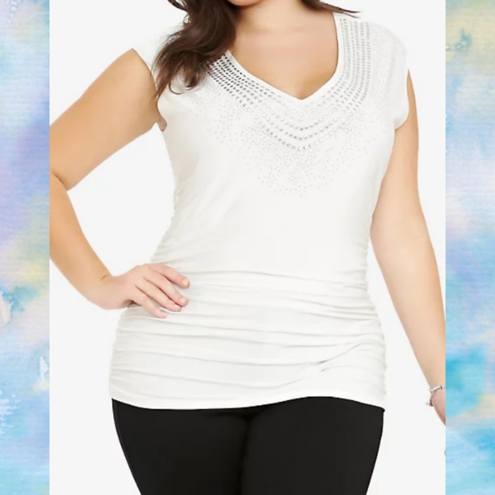 SOLD-Torrid Embellished Ivory V-Neck Sleeve Top